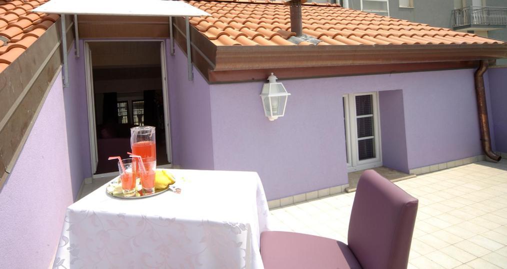 רימיני Residence Hotel Le Viole מראה חיצוני תמונה
