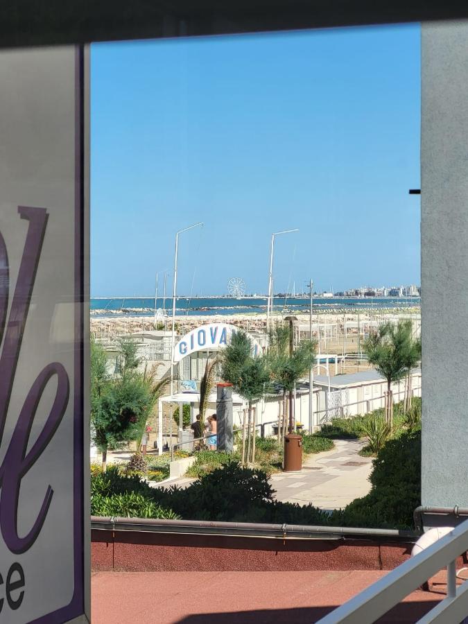 רימיני Residence Hotel Le Viole מראה חיצוני תמונה