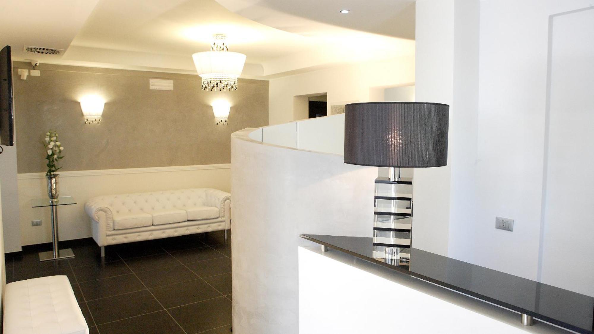 רימיני Residence Hotel Le Viole מראה חיצוני תמונה