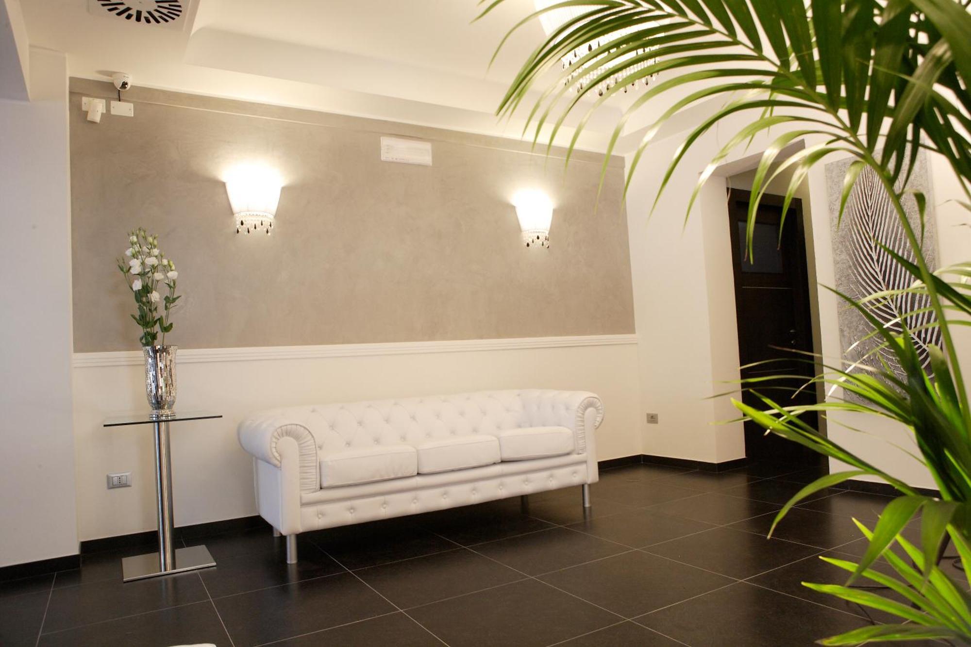 רימיני Residence Hotel Le Viole מראה חיצוני תמונה