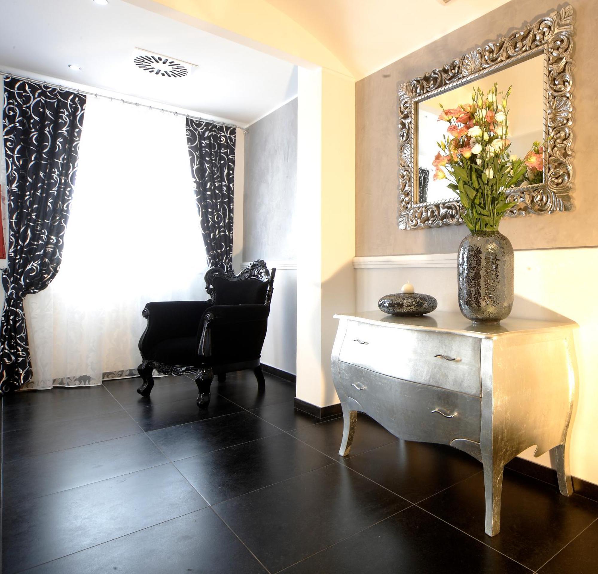 רימיני Residence Hotel Le Viole מראה חיצוני תמונה